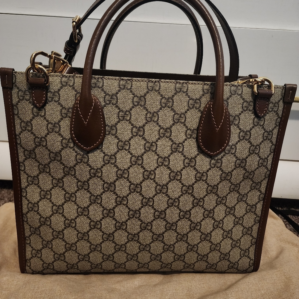 Gucci Tote Bag - Picture 9 of 10